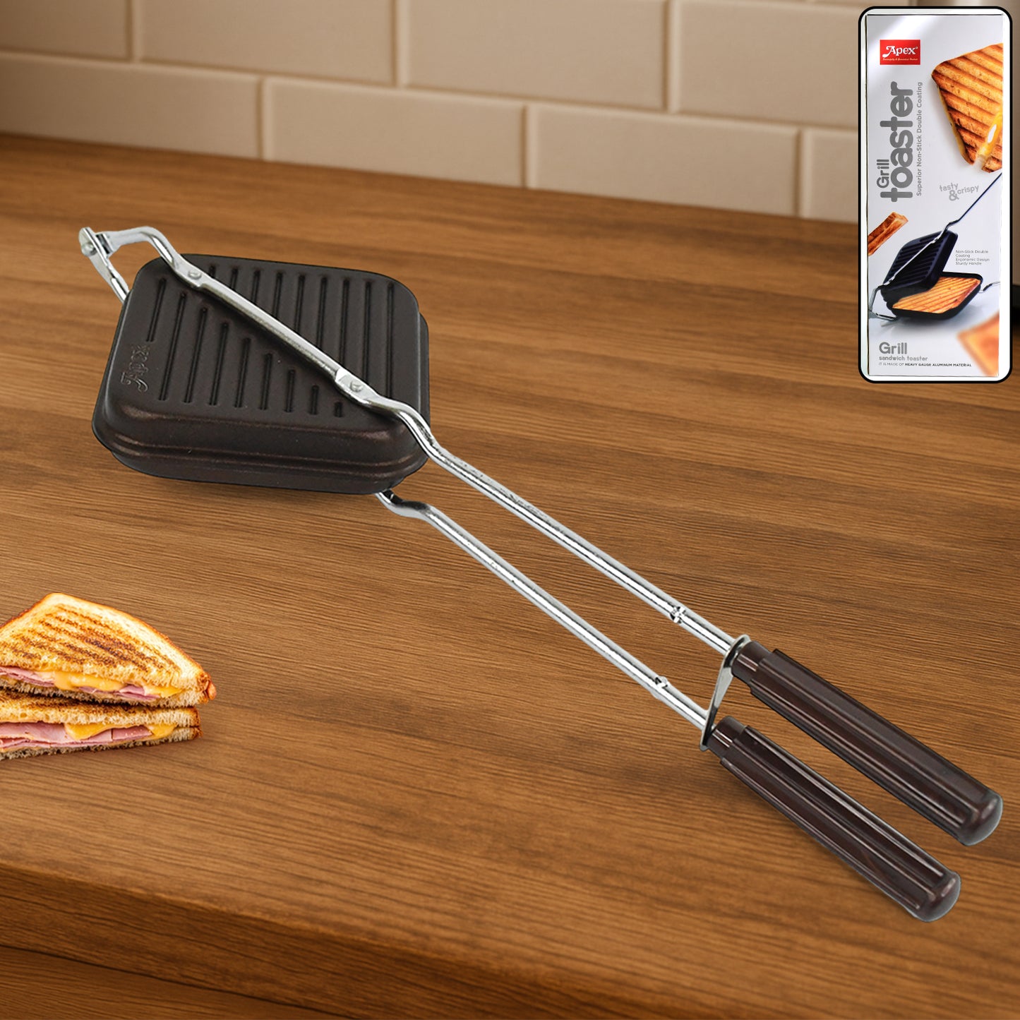 Wukusy Apex heavy gauge aluminum grill sandwich toaster for home use, with non-stick plates and compact design.