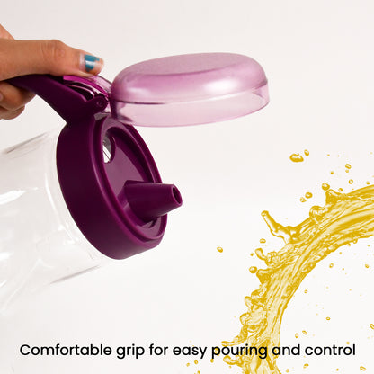 Wukusy Apex Jessy oil and juice pourer dispenser bottle, 1000ml capacity, home kitchen use, clear plastic container with pour spout.