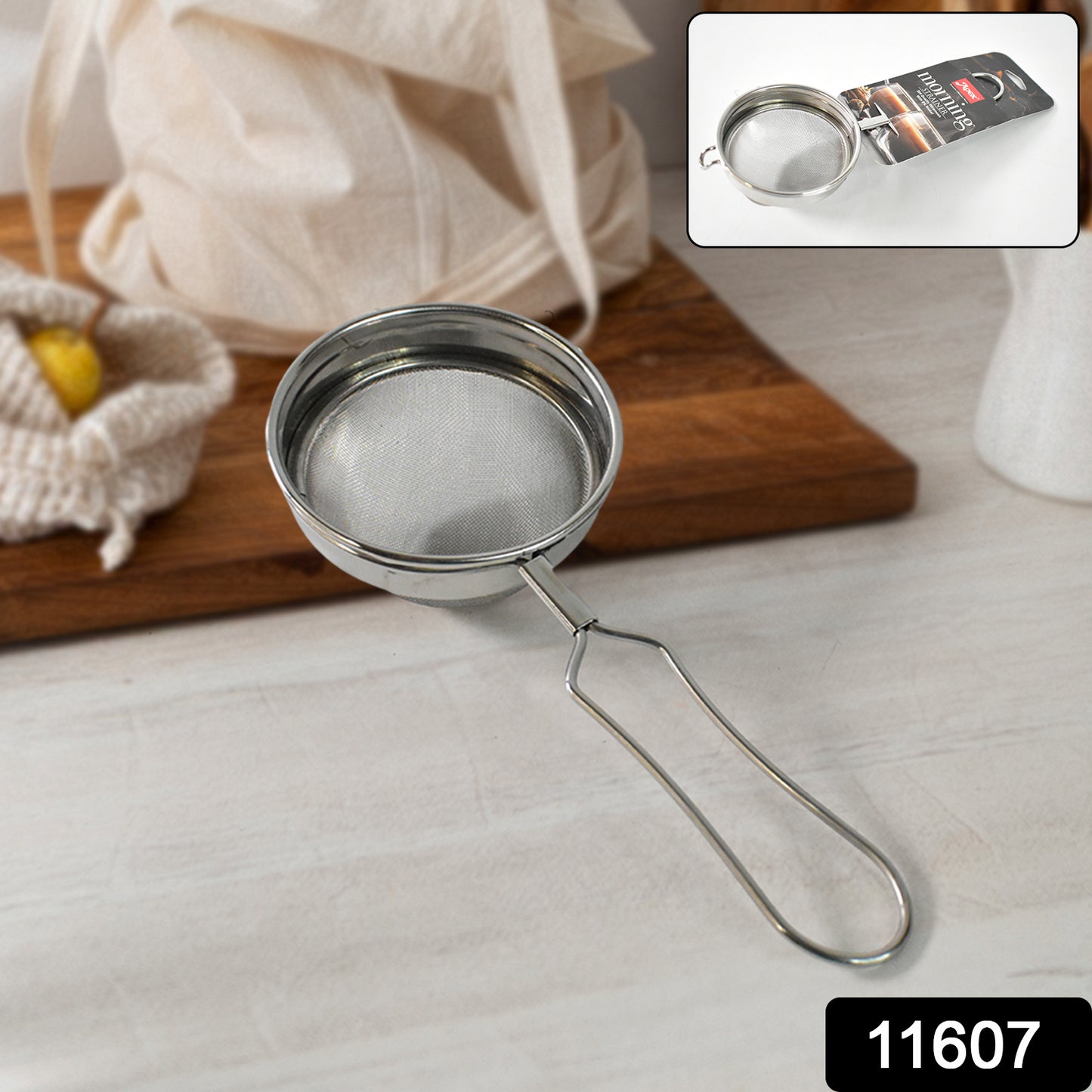 Wukusy Apex Morning stainless steel tea and coffee strainer for home use, with fine mesh for brewing and filtering beverages.