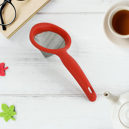 Wukusy Apex Premium Green Tea Strainer with fine stainless steel mesh for easy tea brewing in home and kitchen use.