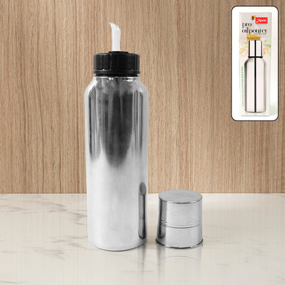 Wukusy Apex Pro stainless steel oil pourer, 750ml, in use for kitchen cooking or oil dispensing, with a sleek modern design