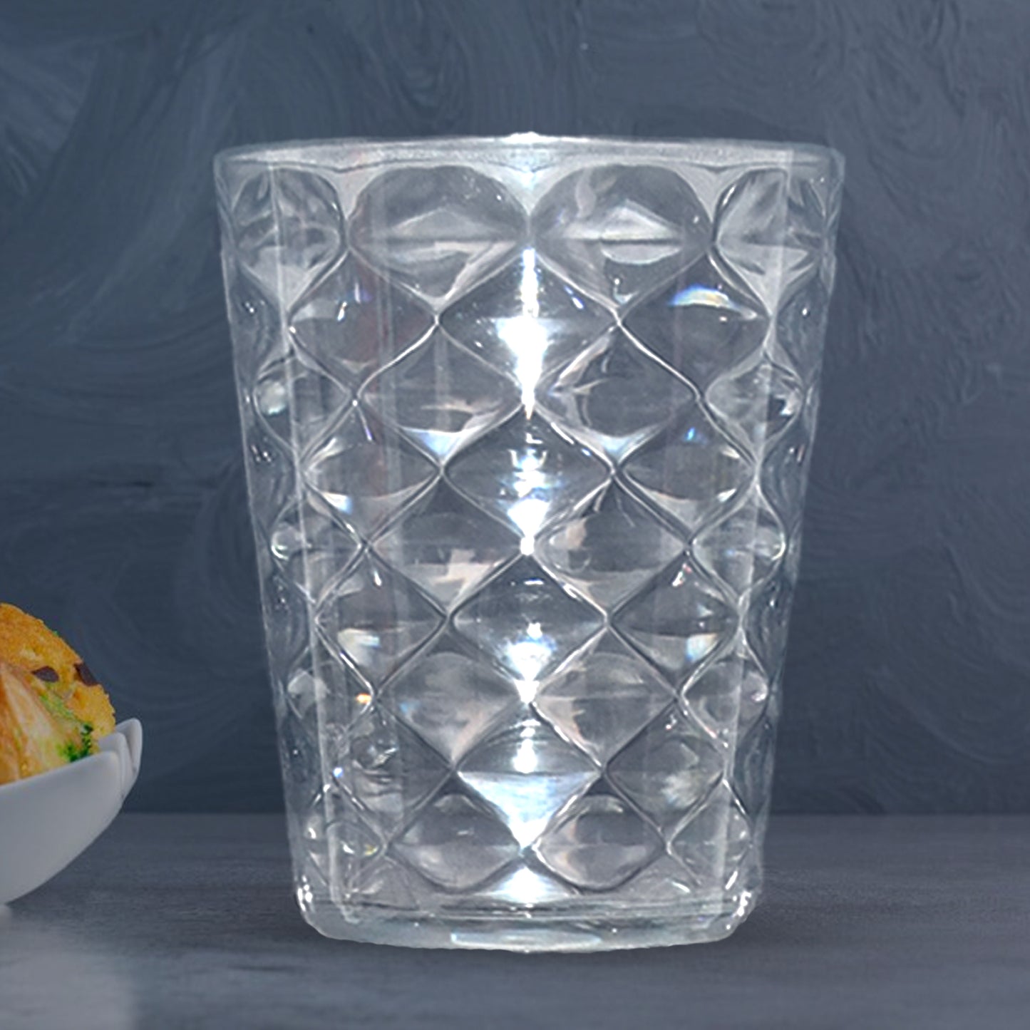 Wukusy Apex pyramid design unbreakable plastic glass, 300 ml, ideal for home and kitchen use, with a modern pyramid shape.