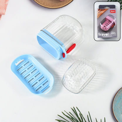 Wukusy Apex unbreakable travel soap case with secure lock, durable plastic container for soap storage, perfect for travel.