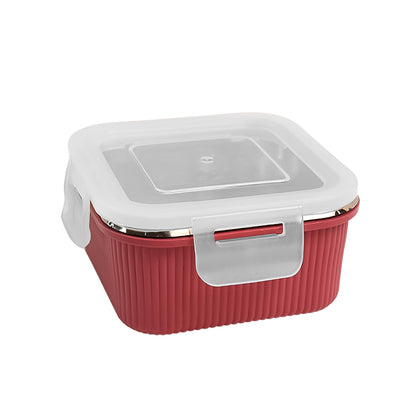 Wukusy Apex Victor square food storage container, 400ml, made of clear plastic with a secure lid, ideal for kitchen organization.