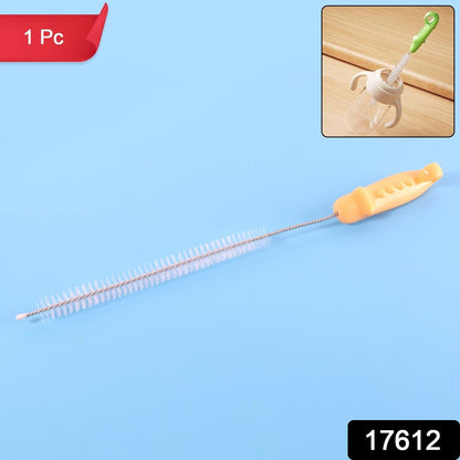 Wukusy bottle spout cleaning brush with ergonomic handle, 22 cm long, designed for thorough cleaning of bottles and narrow openings.