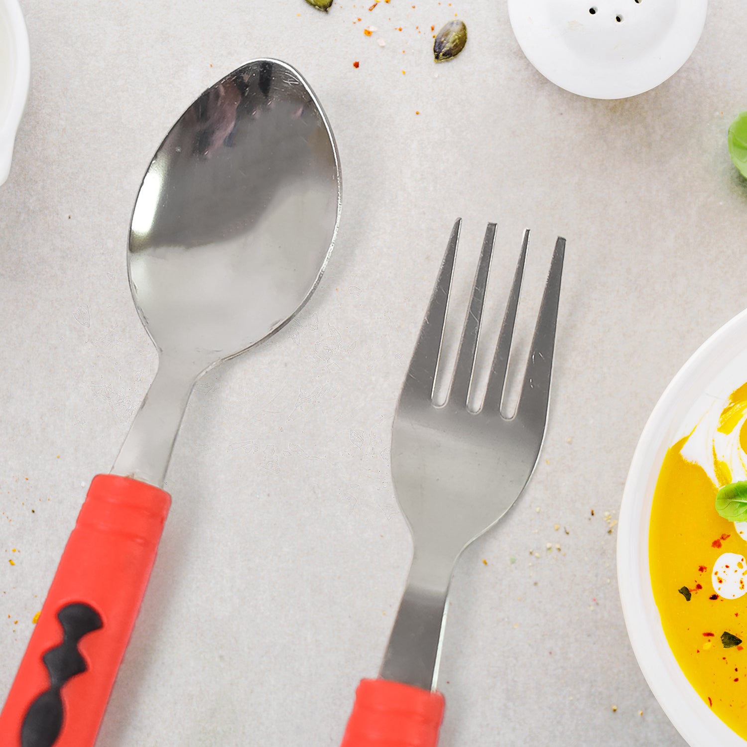 Wukusy 24-piece stainless steel cutlery set with stand, includes knives, forks, and spoons for dining table use.