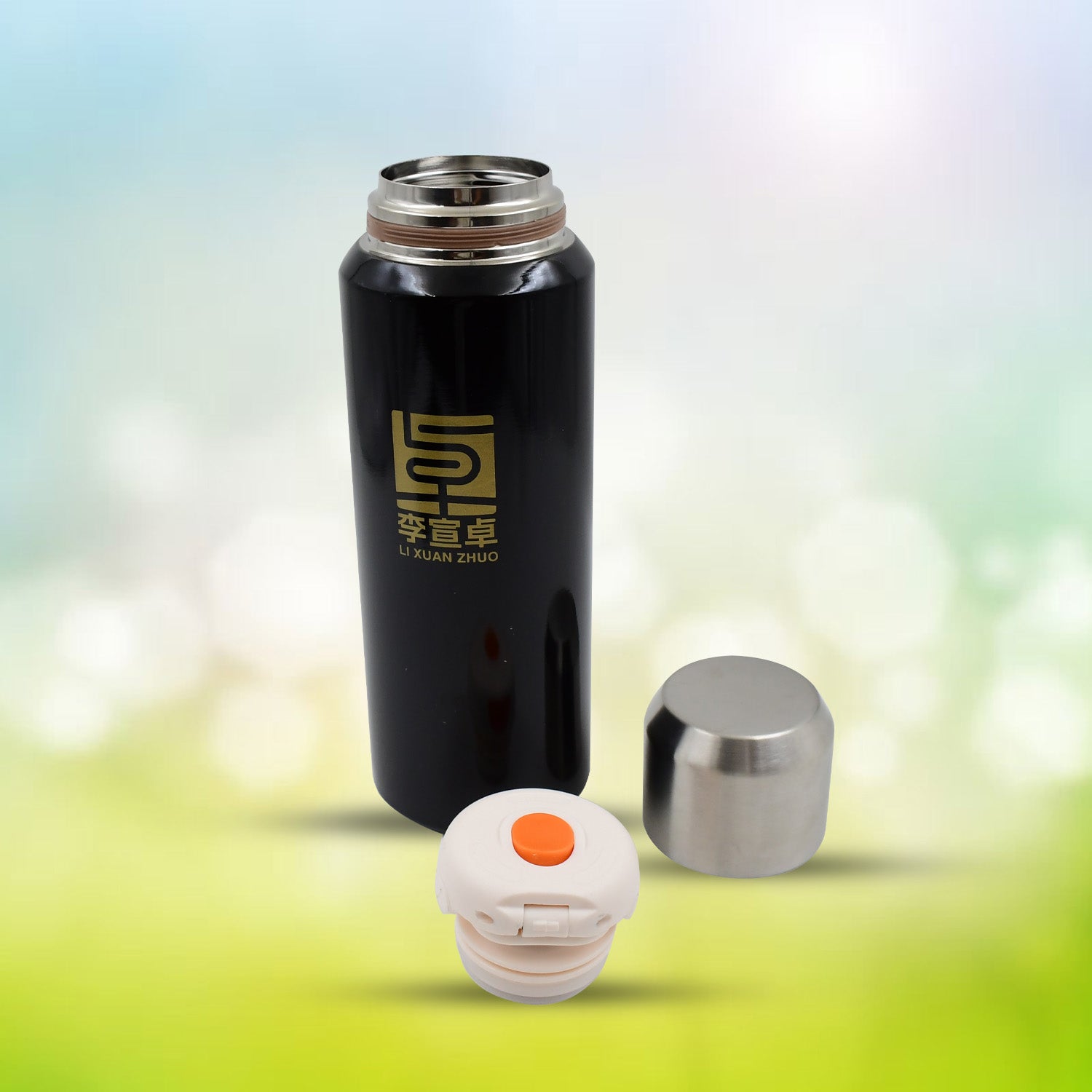 Wukusy double-walled insulated thermal bottle 600ml for hot and cold water, tea, and coffee in a sleek stainless steel design