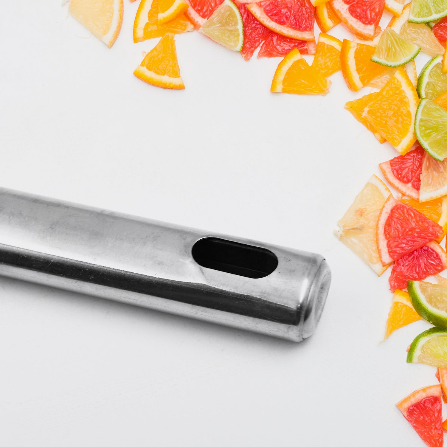 Wukusy fruit and vegetable peeler, handheld kitchen tool for efficient peel removal of fruits and vegetables.