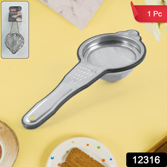 Wukusy heavy-duty stainless steel fine mesh tea strainer for home and kitchen use, with a durable design for filtering loose tea leaves.