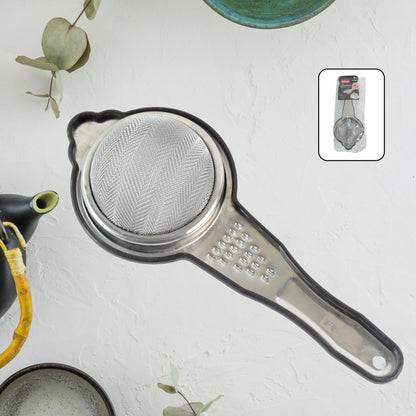 Wukusy heavy-duty stainless steel fine mesh tea strainer for home and kitchen use, with a durable, fine mesh design for brewing tea.