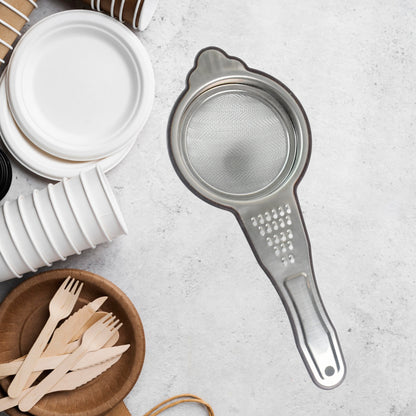 Wukusy heavy-duty stainless steel fine mesh tea strainer for brewing loose leaf tea in home and kitchen use.