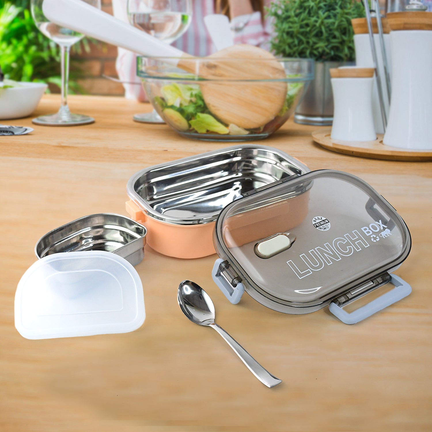Wukusy Home Chef premium leak-proof lunch box with multiple compartments for meals and snacks.