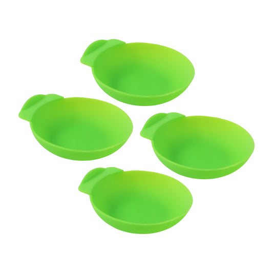 Wukusy 4-piece food-grade silicone idli maker cups for non-stick idli, dhokla, and egg poaching in home kitchen.