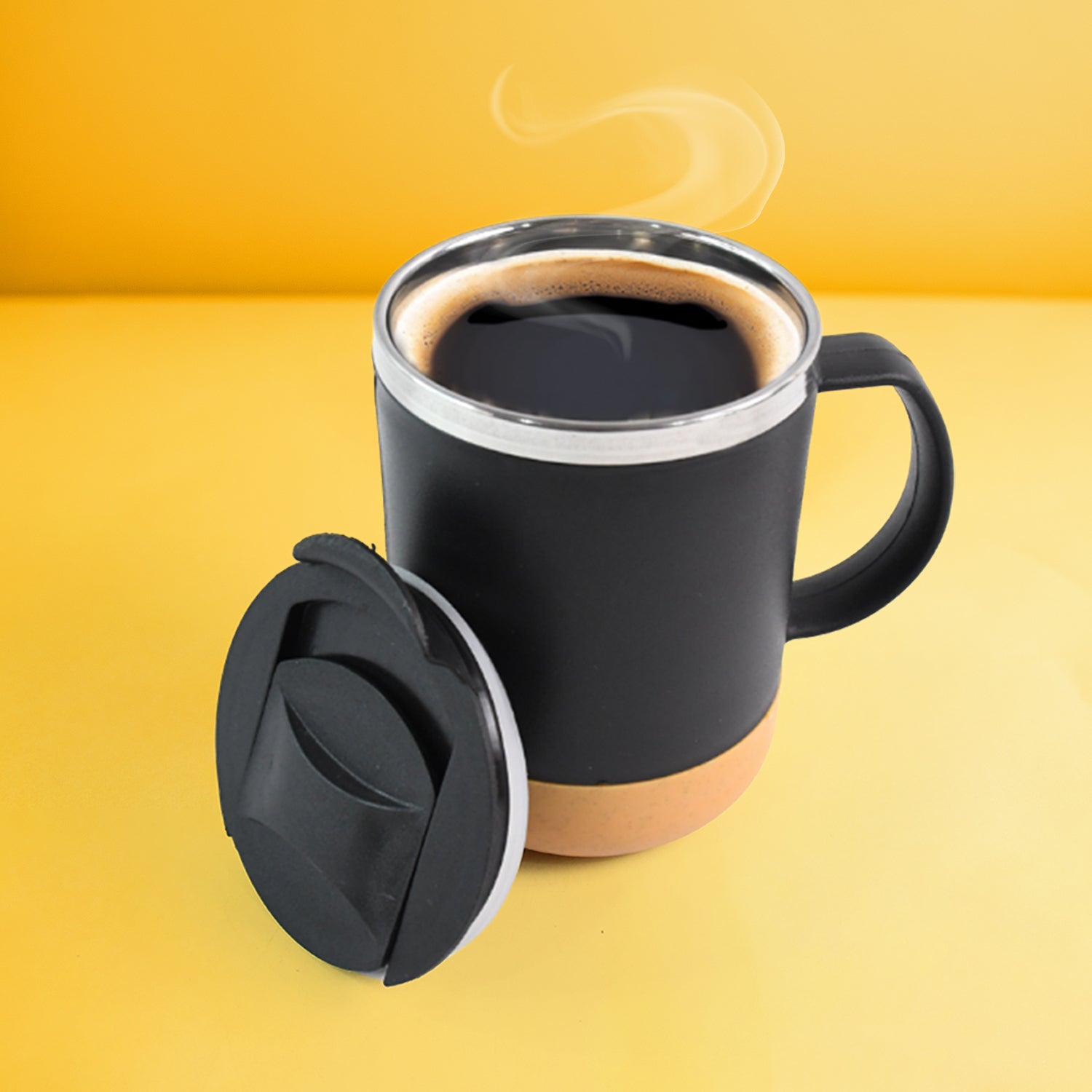 Wukusy insulated coffee mug with spill-proof lid, 350ml capacity, for hot beverages, in a sleek ceramic style.