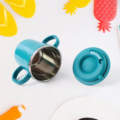 Wukusy Kids sporty sipper mug with straw, dual handles, and 300ml capacity, designed for children’s drinking needs.
