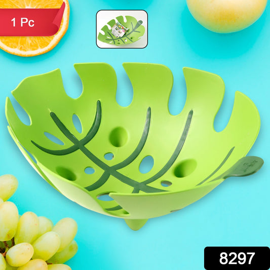 Leaf-shaped plastic fruit basket by Wukusy, versatile kitchen storage basket with leaf design for fruits and produce.