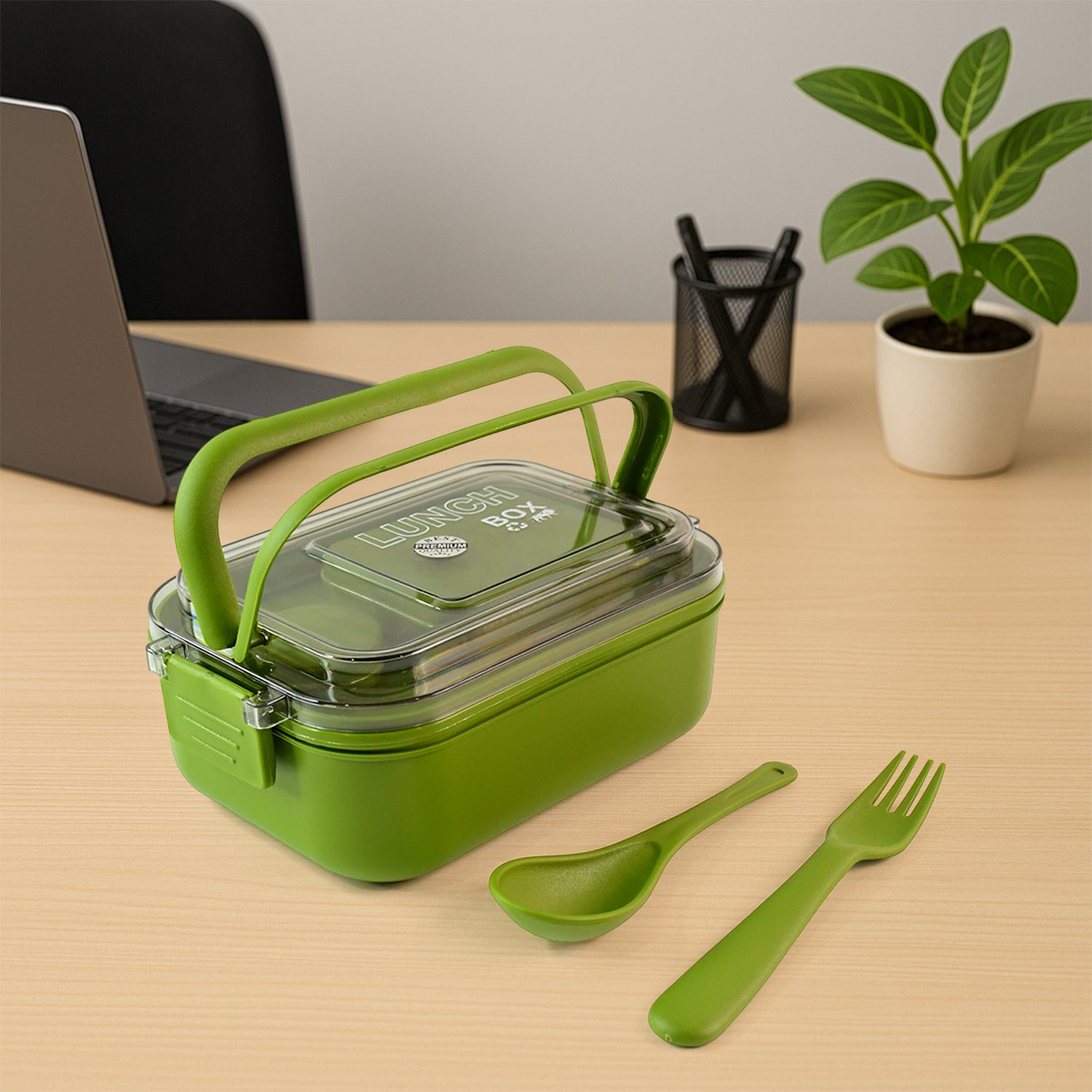 Wukusy Magic Lunch Box with leakproof compartments for storing meals, featuring multiple sections for convenient food separation.