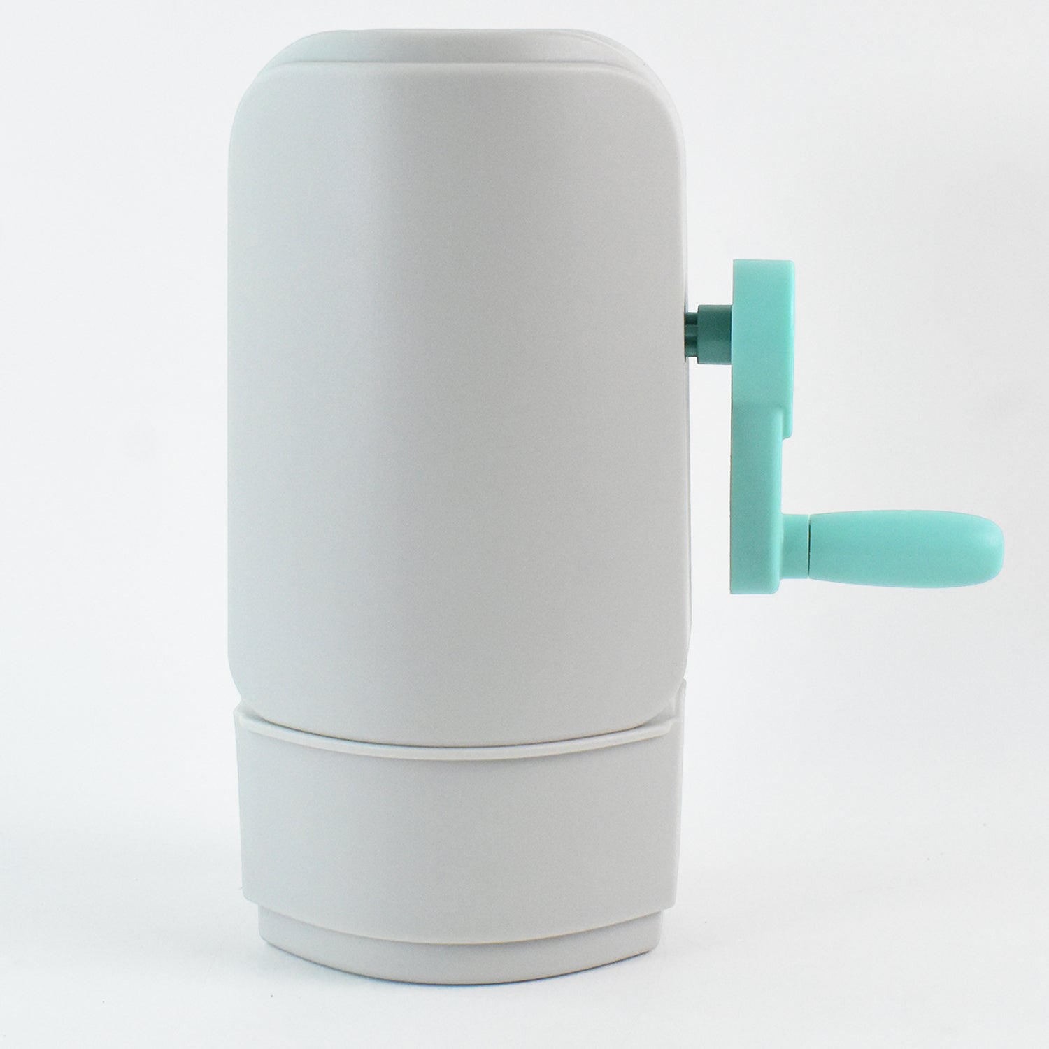 Wukusy manual hand-crank peanut sheller machine for home and kitchen use, with metal body and ergonomic handle for easy shelling.