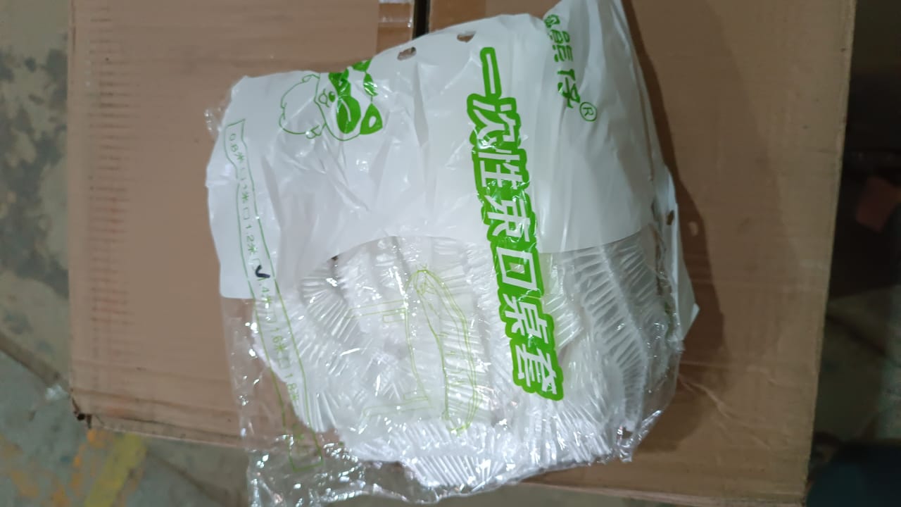 Set of 10 medium elastic table cover bags by Wukusy, 1.4 meters, for protecting and covering tables in home and kitchen settings.