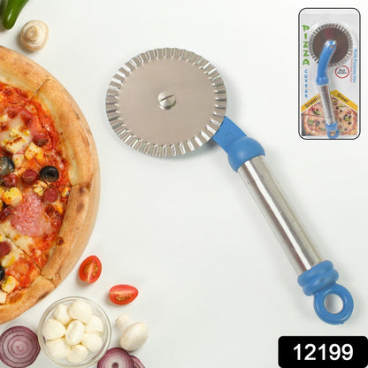 Wukusy multi-purpose curly pizza cutter and pastry cutter for home kitchen use, designed for slicing pizzas, sandwiches, and pastries.