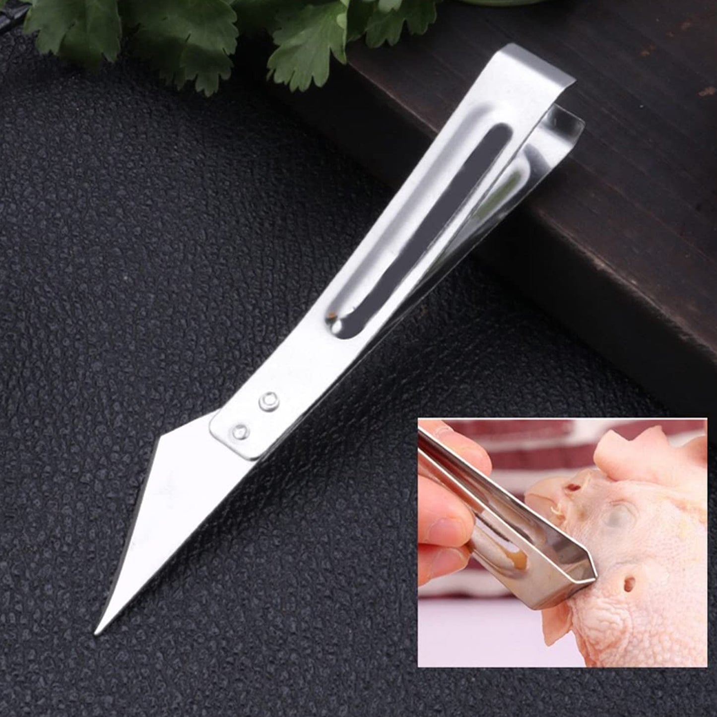 Wukusy multifunctional peeler and grater set for vegetables and fruits, includes three kitchen tools for peeling and grating.