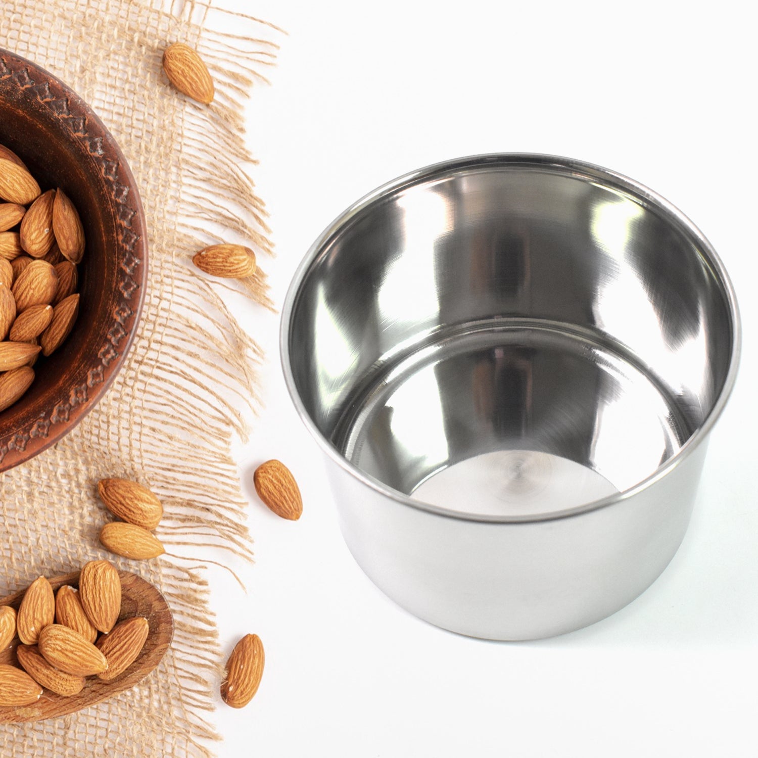 Wukusy stainless steel airtight container with see-through lid, 500ml, for kitchen storage, durable and versatile home organization.
