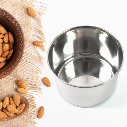 Wukusy stainless steel airtight container with see-through lid, 500ml, for kitchen storage, durable and versatile home organization.