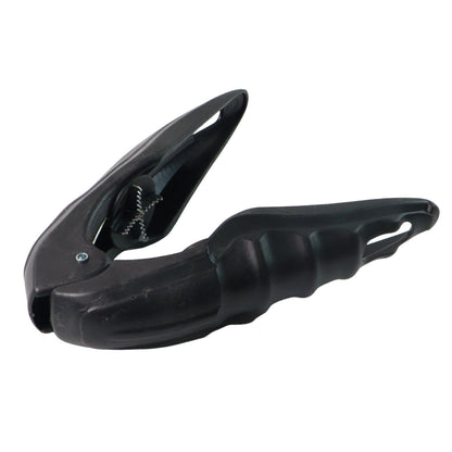 Wukusy multipurpose walnuts and seafood cracker tool, kitchen utensil for cracking shells, made of durable materials, 1-piece.