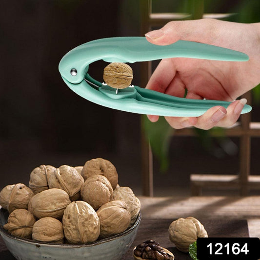 Wukusy Nutcracker Chestnut Nut Opener Clip for home kitchen use, showing the metal clip designed to crack chestnut shells.