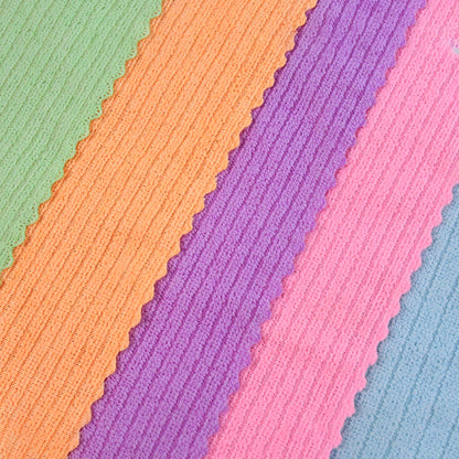Pack of 5 Wukusy microfiber cleaning cloths, super absorbent for home and kitchen cleaning, soft and durable fabric.