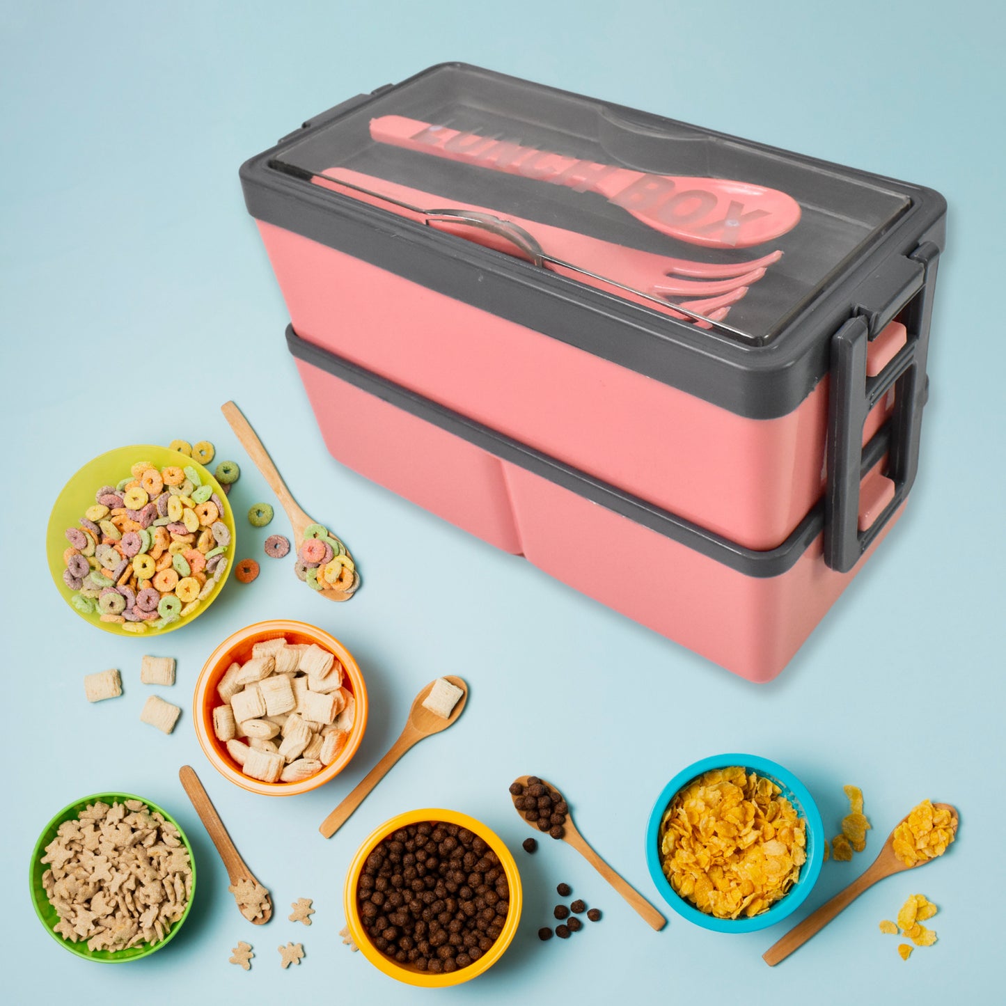Wukusy plastic 3-layer leak-proof lunch box with three compartments, ideal for office meals and food storage.