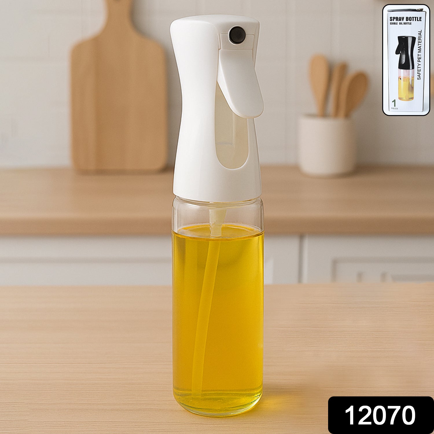 Wukusy plastic oil spray bottle, 250ml capacity, versatile kitchen gadget with white box packaging, ideal for cooking and grilling.