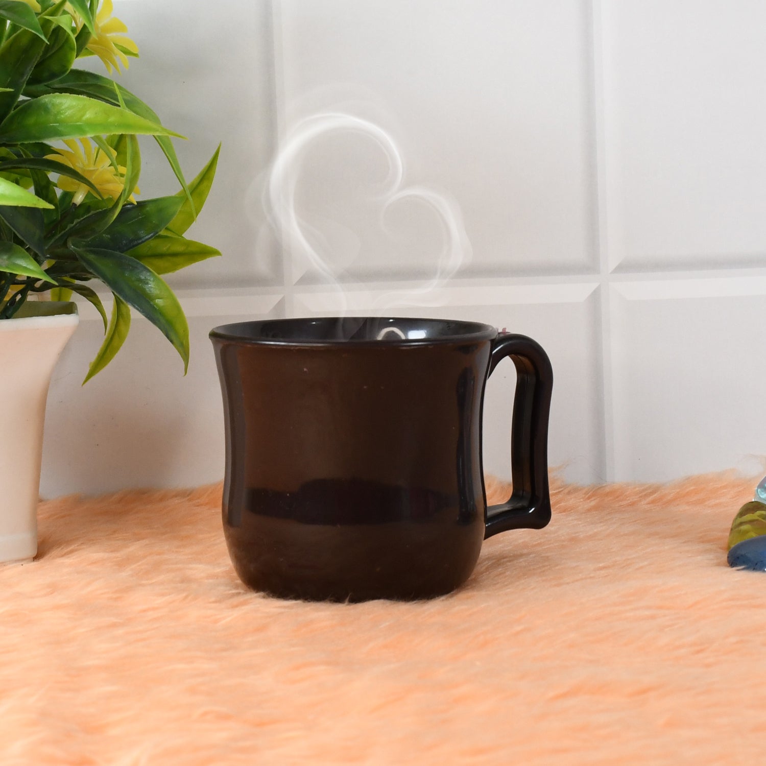 Wukusy premium plastic coffee and tea mug with handle in mixed colors, displayed in a colorful box for home and kitchen use.