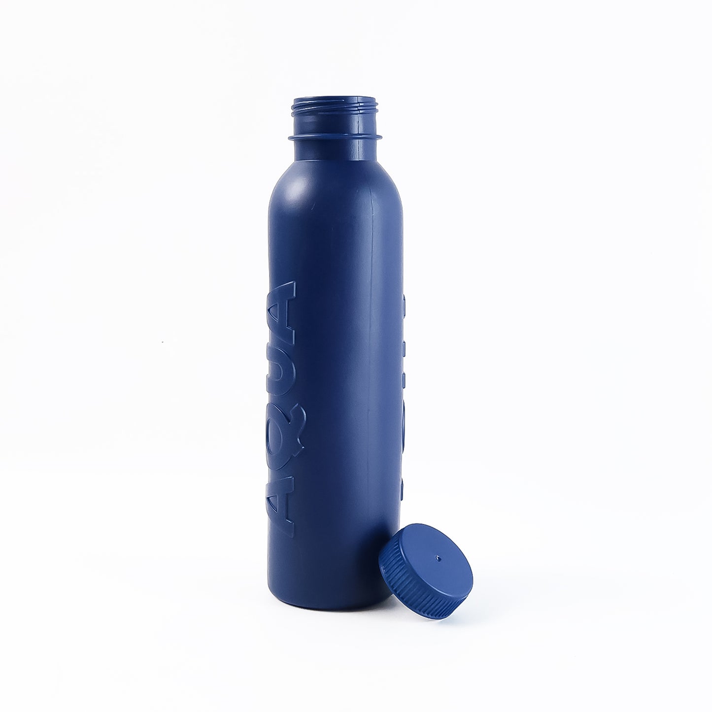 Wukusy premium reusable water bottle with screw cap, 500ml capacity, made of durable material for home and kitchen use