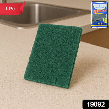 Wukusy Pro Clean heavy-duty kitchen scrubber pad, 4x6 inch, for tough cleaning tasks in home and kitchen environments.