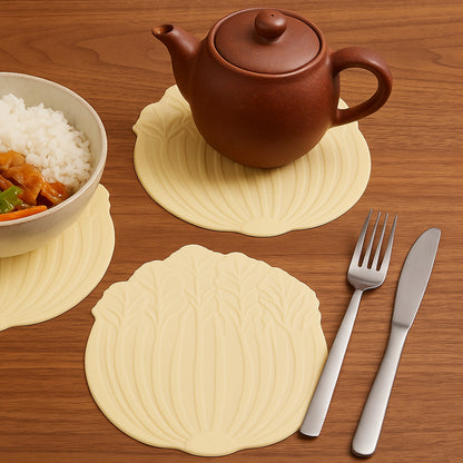 Wukusy silicone leaf design coaster set with two colorful leaf-shaped drink coasters for home and kitchen use.