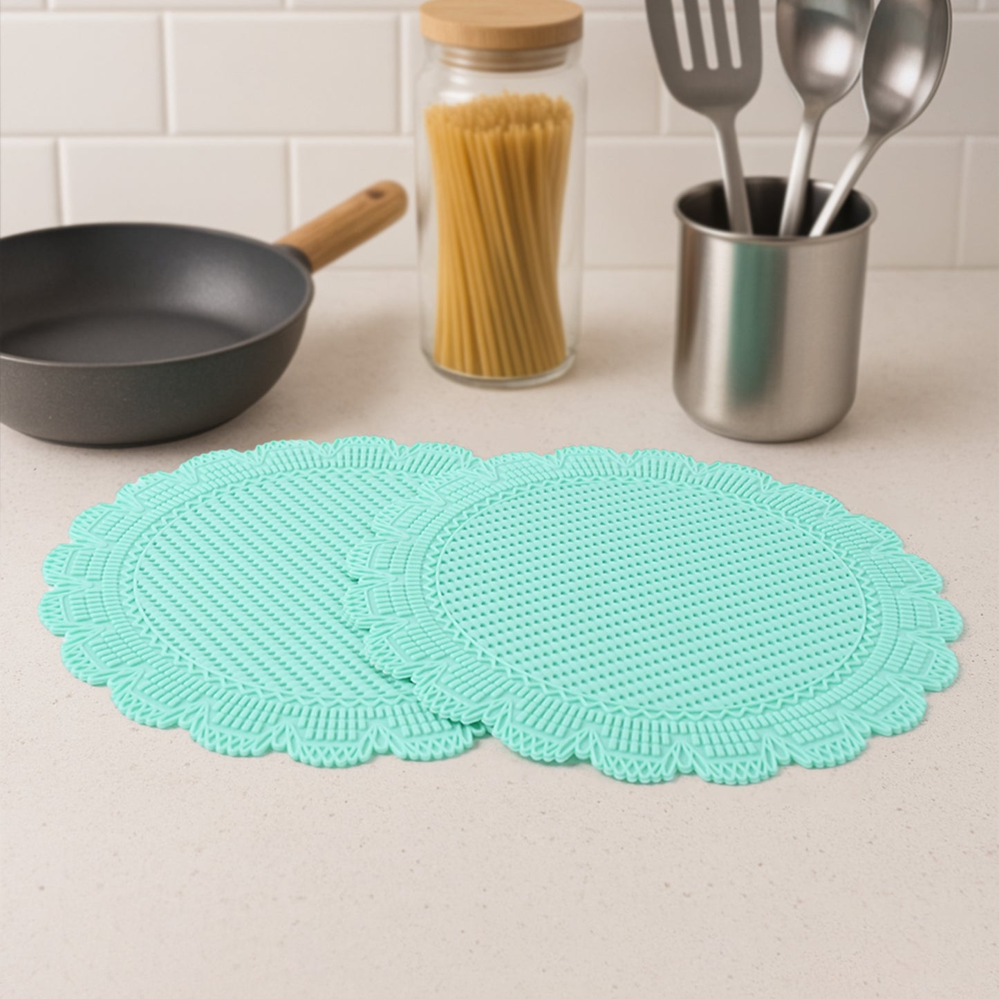 Set of two Wukusy silicone round heat-resistant mats for home and kitchen use, ideal for hot cookware and baking trays.