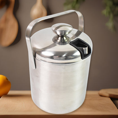 Wukusy stainless steel ice bucket with lid, 1.3-liter capacity, ideal for home and kitchen use, sleek and durable design