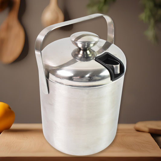 Wukusy stainless steel ice bucket with lid, 1.3-liter capacity, ideal for home and kitchen use, sleek and durable design