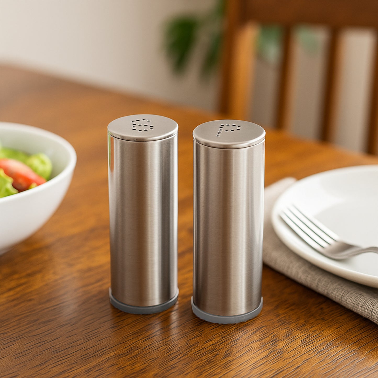 Wukusy stainless steel salt and pepper shaker set, 2-piece kitchen condiments with sleek, modern design for home use.