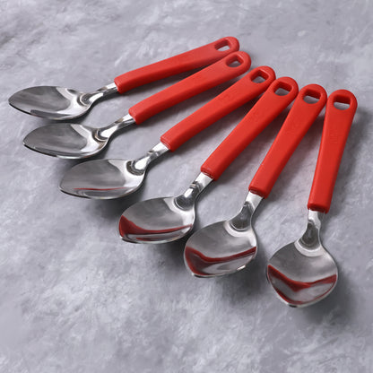 Set of six Wukusy Supermom baby feeding spoons with soft handles, ideal for gentle feeding and baby’s first meals.