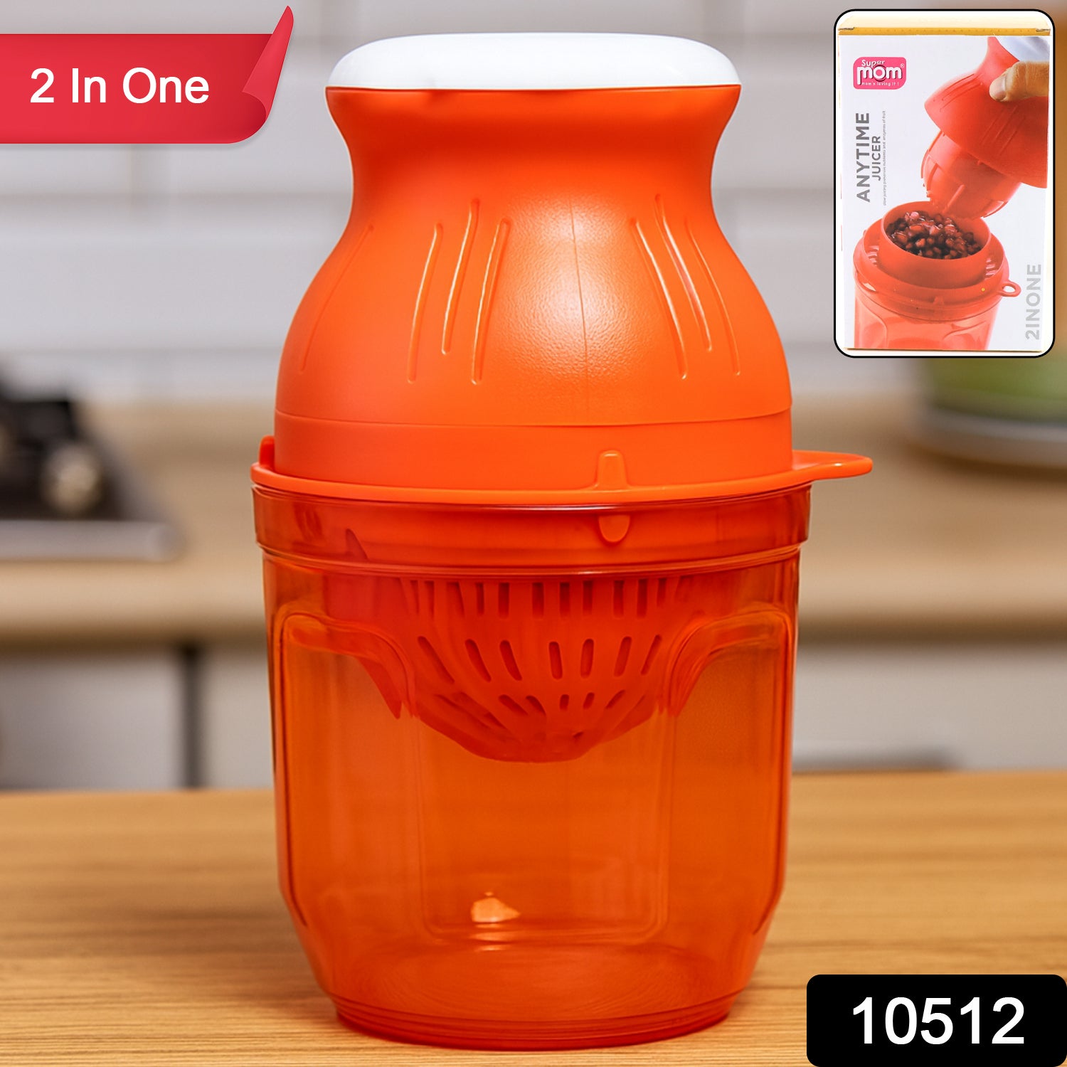 Wukusy Supermom handheld manual juicer for fresh citrus juice, compact kitchen tool for easy juice extraction.