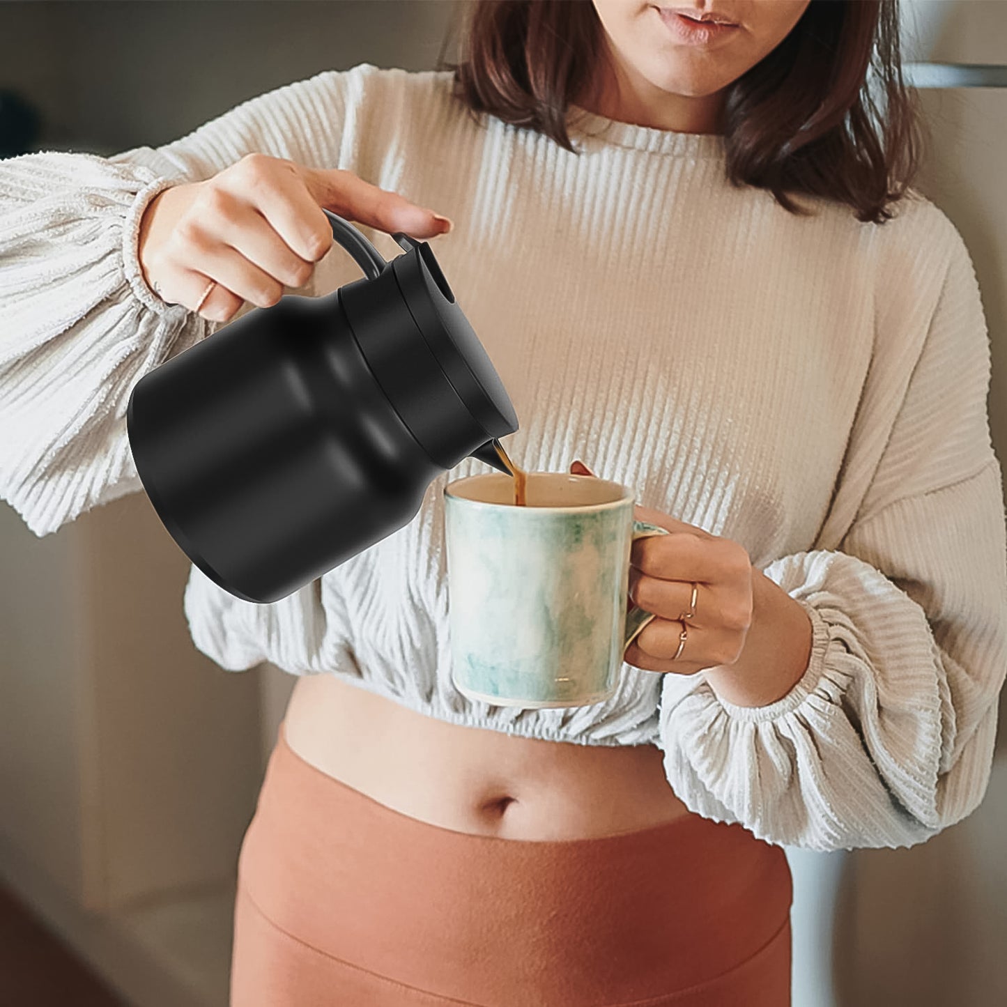 Wukusy thermal coffee carafe and tea pot set with LED display, 500ml water bottle and 1000ml tea pot, for home and kitchen use.
