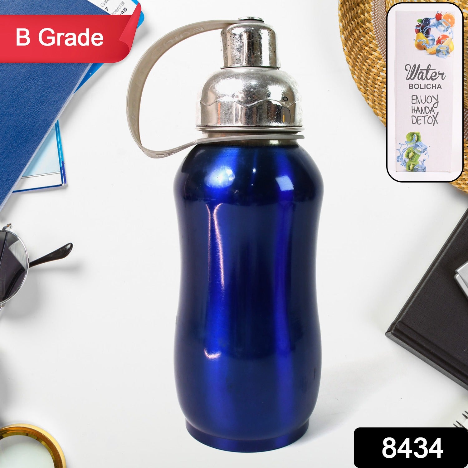 Stainless steel Wukusy thermos water bottle, 500ml capacity, with a sleek design for hot and cold beverages.