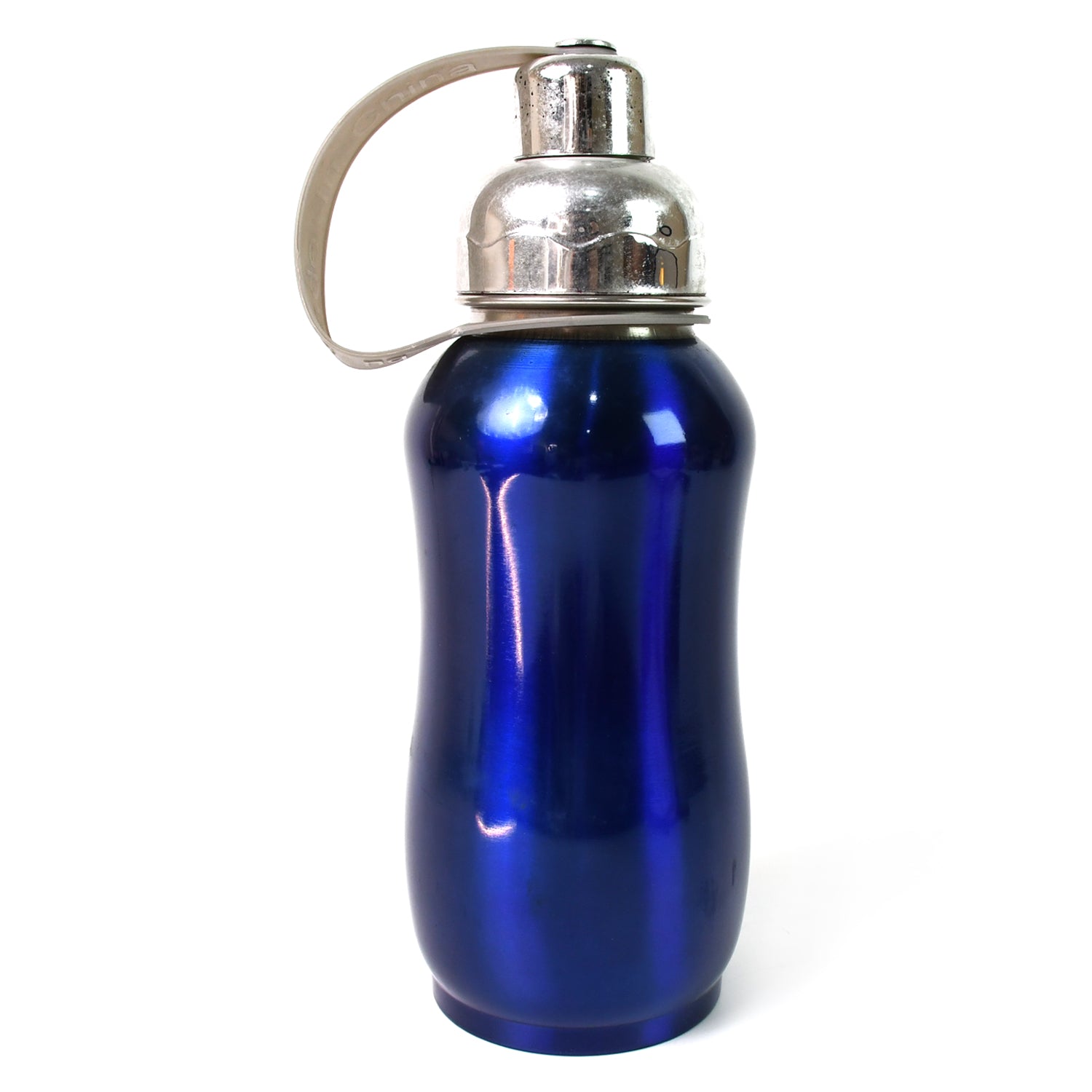 Stainless steel Wukusy thermos water bottle, 500ml, with a sleek design for keeping drinks hot or cold.