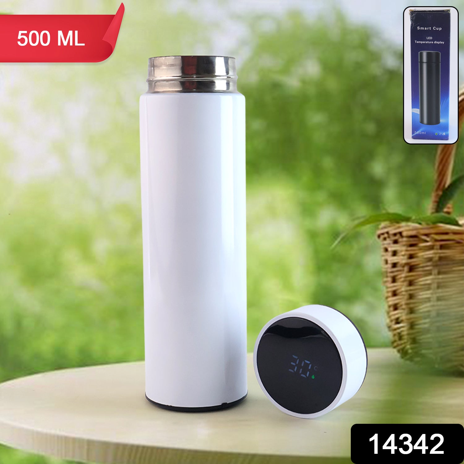 White vacuum insulated water bottle from Wukusy, 500ml capacity, designed for hot and cold beverages, in a sleek kitchen style.