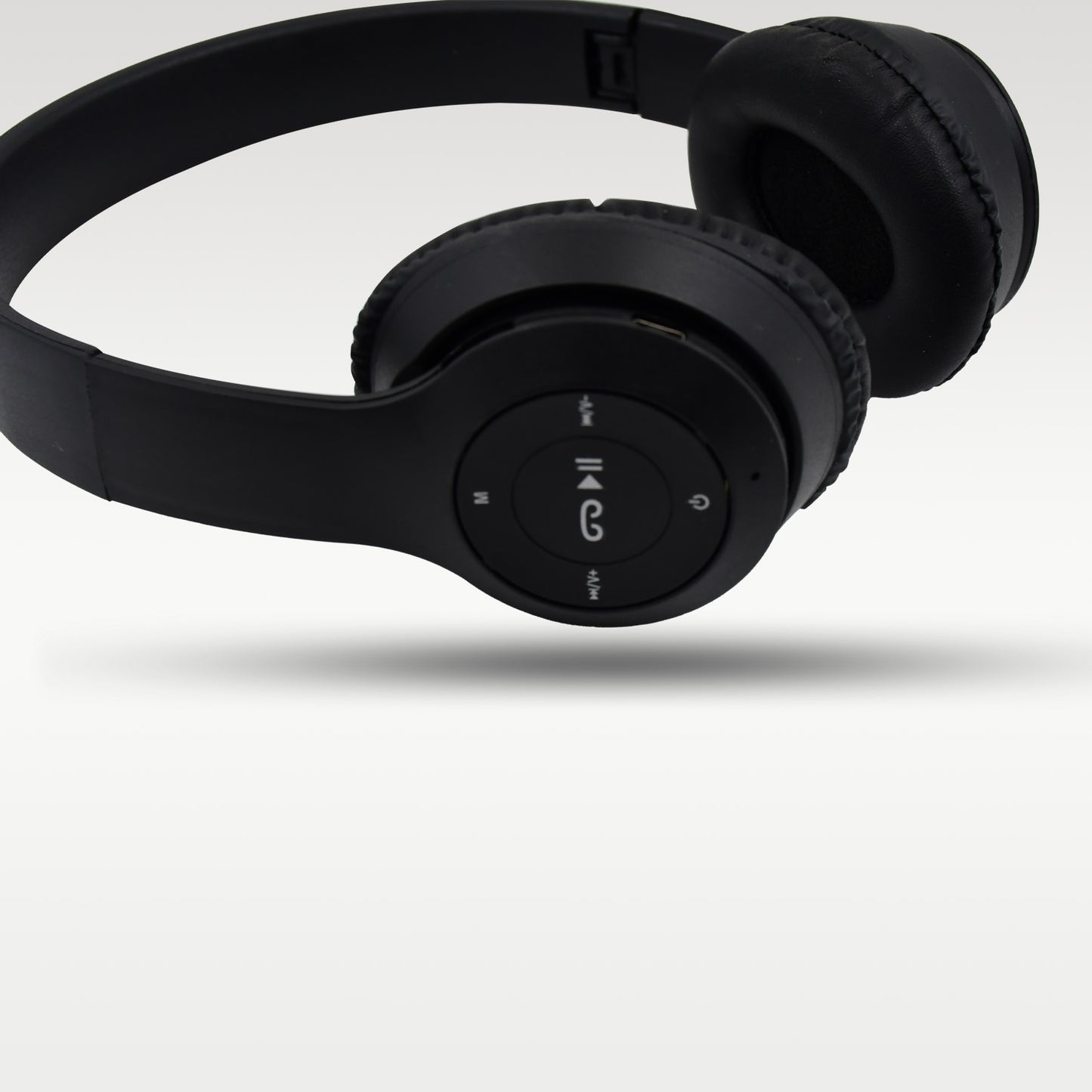 Wukusy foldable wireless headphones with calling function, black mobile accessory with ear cups and adjustable headband.