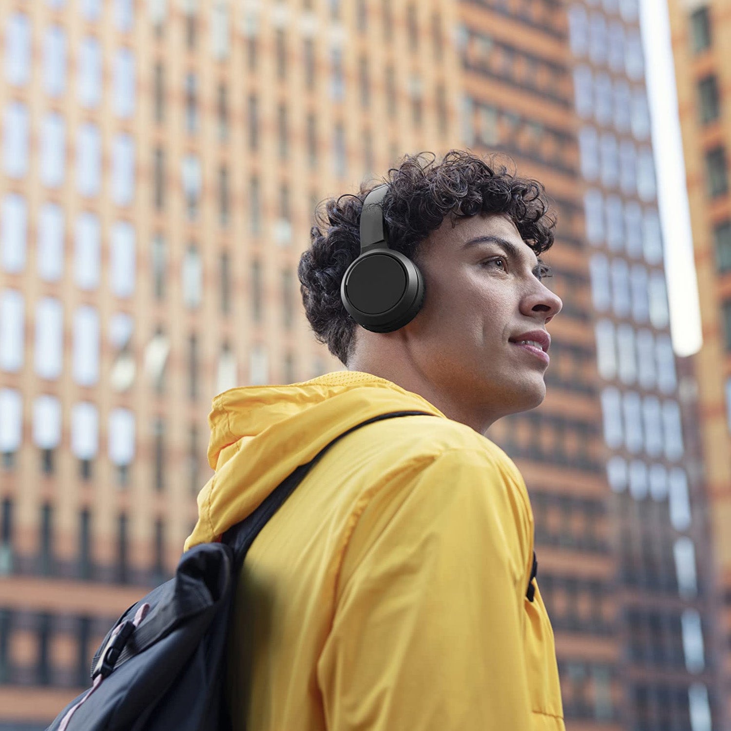 Wukusy foldable wireless headphone with calling function, mobile accessories, lightweight design, black color, on white background.