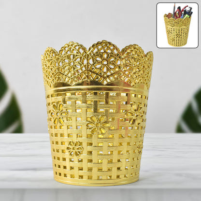 Wukusy metal mesh office pen holder on desk for organizing pens and stationery in a sleek, modern design.
