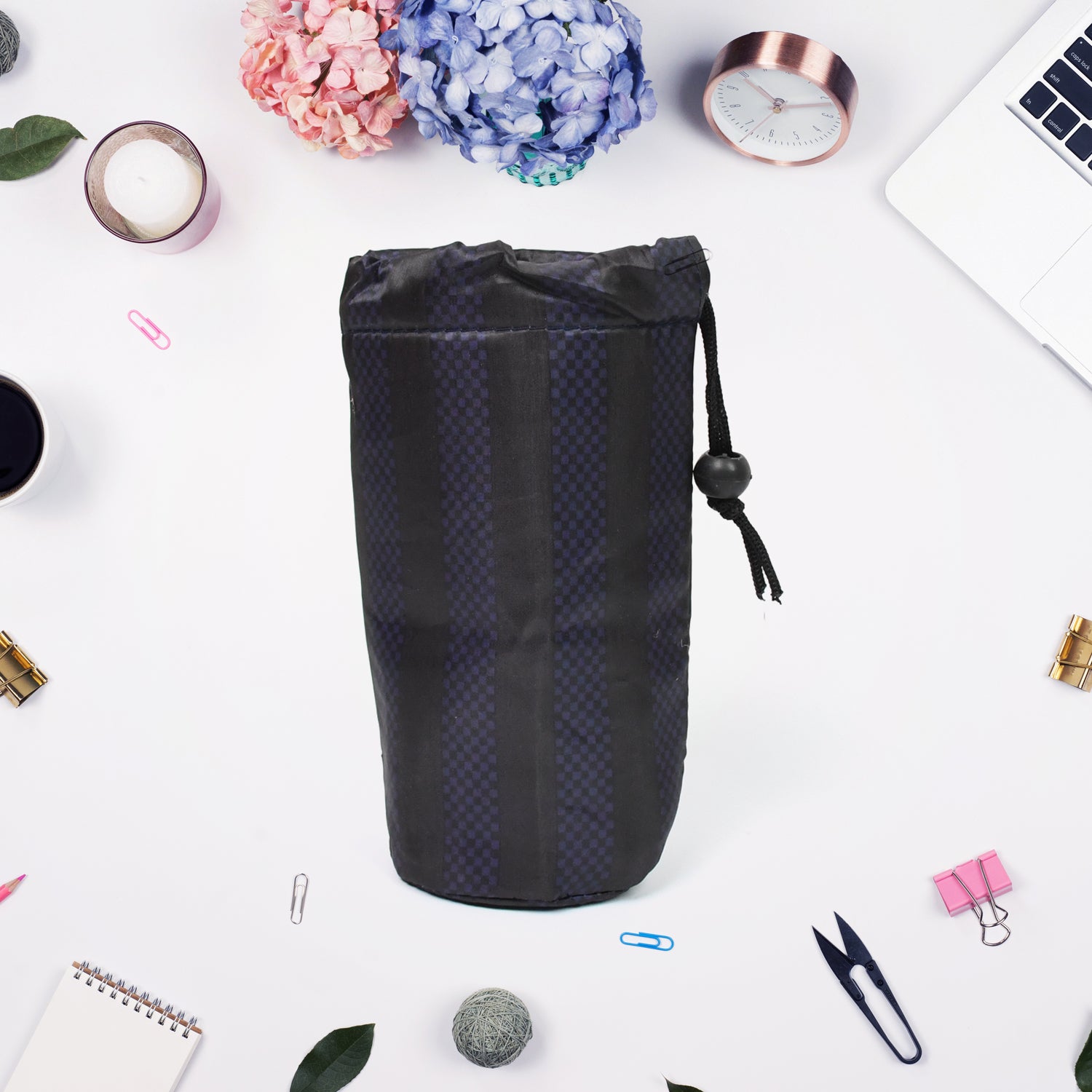 Wukusy reusable multipurpose washable rope pouch for pens, pencils, and stationery, ideal for travel and office use.